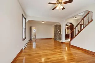 23 Emery St, Lowell, MA 01851 - Photo 6