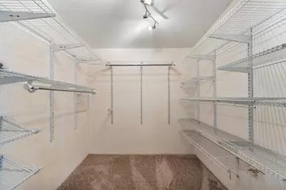 23 Emery St, Lowell, MA 01851 - Photo 18