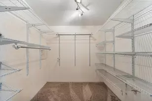 23 Emery St, Lowell, MA 01851 - Photo 18