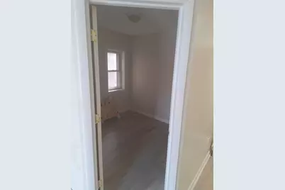 38 Byers St, Springfield, MA 01105 - Photo 10