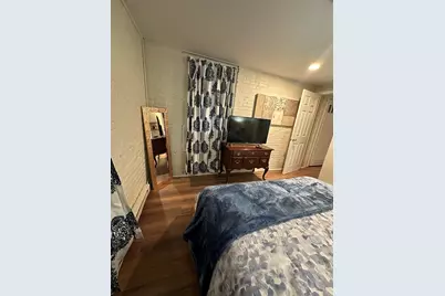 38 Byers St, Springfield, MA 01105 - Photo 4