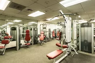 33 Pond Ave, Brookline, MA 02445 - Photo 16