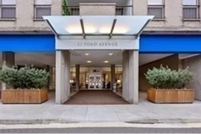 33 Pond Avenue #1202, Brookline, MA 02445 - Photo 2