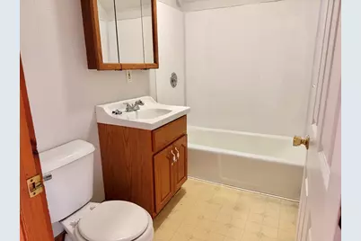 30 Rockland St #3, Fitchburg, MA 01420 - Photo 6