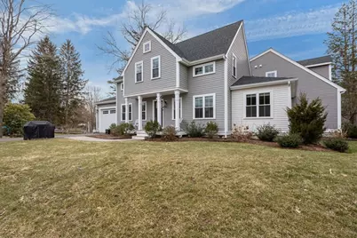 4 Goodspeed Ln #A, Easton, MA 02375 - Photo 2