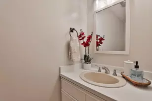 126 Merrimac St, Newburyport, MA 01950 - Photo 18