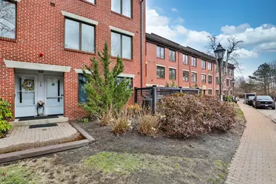 126 Merrimac Street #18, Newburyport, MA 01950 - Photo 2