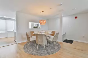 126 Merrimac St, Newburyport, MA 01950 - Photo 10