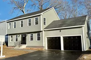 38 Colonial Rd, Webster, MA 01570 - Photo 2