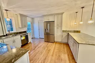 38 Colonial Rd, Webster, MA 01570 - Photo 12