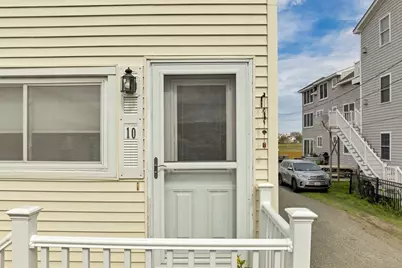 10 Liberty Street, Salisbury, MA 01952 - Photo 4