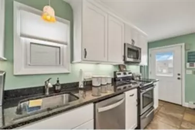 10 Liberty Street, Salisbury, MA 01952 - Photo 12