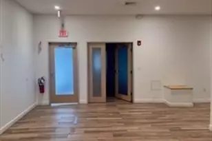 29 Franklin St, Needham, MA 02494 - Photo 12