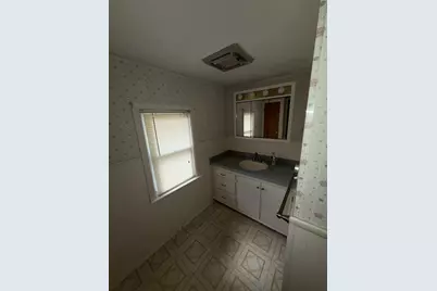 307 Walnut St, Stoughton, MA 02072 - Photo 12