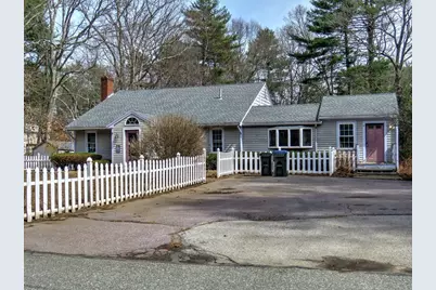 24 Estes Rd, Hanover, MA 02339 - Photo 2