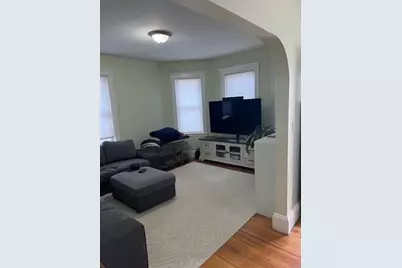 158 Willow St Boston #1, Boston, MA 02132 - Photo 6