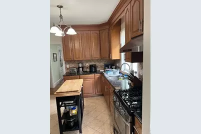 158 Willow St Boston #1, Boston, MA 02132 - Photo 12