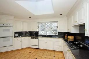 74 Prynne Ridge Rd, Longmeadow, MA 01106 - Photo 12