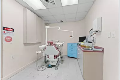 77 Pond Ave #NR1, Brookline, MA 02445 - Photo 18