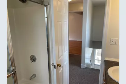 32 Lincoln Rd #B, Newton, MA 02458 - Photo 16