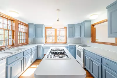 72 Loop Rd, Falmouth, MA 02540 - Photo 8