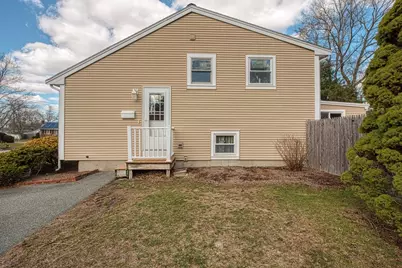 16 Sudbury St, Brockton, MA 02301 - Photo 2