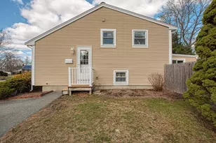 16 Sudbury St, Brockton, MA 02301 - Photo 2