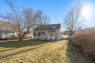 8 Lakeshore Dr, Holland, MA 01521 - Photo 4