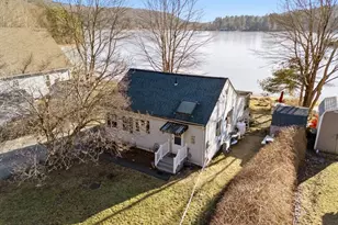 8 Lakeshore Dr, Holland, MA 01521 - Photo 2