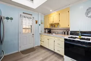 8 Lakeshore Dr, Holland, MA 01521 - Photo 8