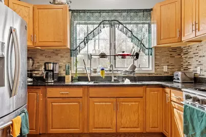 38 Burdette Rd, Dracut, MA 01826 - Photo 12