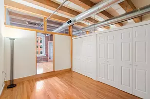 33 Sleeper St, Boston, MA 02210 - Photo 10