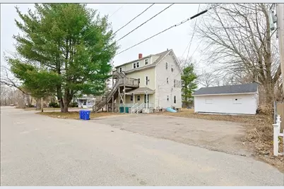 39 Hope, Attleboro, MA 02703 - Photo 4