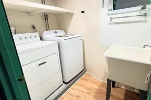 153-155 Vassall St, Quincy, MA 02170 - Photo 32