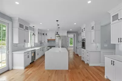 35 Shuttleworth, Dedham, MA 02026 - Photo 6