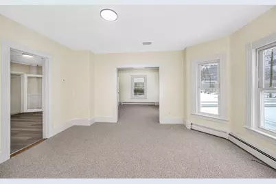 32 Crystal Ave #0, Derry, NH 03038 - Photo 10