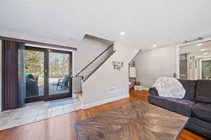 11 Worcester St, Taunton, MA 02780 - Photo 16