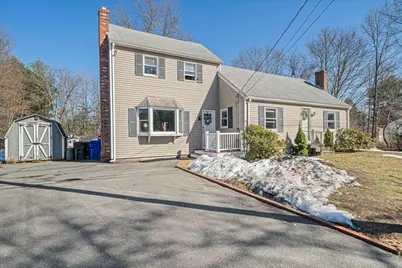11 Worcester St, Taunton, MA 02780 - Photo 4