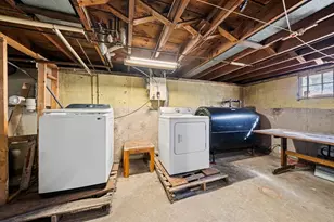 11 Worcester St, Taunton, MA 02780 - Photo 28