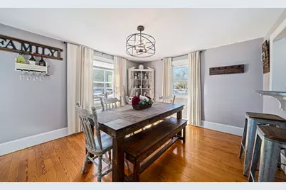 11 Worcester St, Taunton, MA 02780 - Photo 10