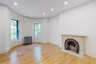 2 Brimmer, Boston, MA 02108 - Photo 2