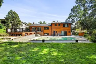 93 Woodcliff Rd, Brookline, MA 02467 - Photo 36