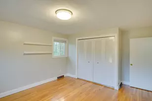 93 Woodcliff Rd, Brookline, MA 02467 - Photo 20