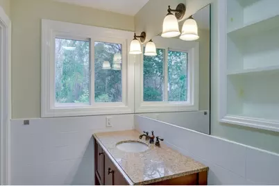 93 Woodcliff Rd, Brookline, MA 02467 - Photo 18