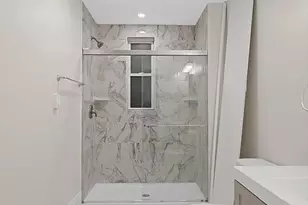 21 1/2 Mount Vernon St, Boston, MA 02125 - Photo 10