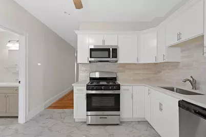 21 1/2 Mount Vernon St #3, Boston, MA 02125 - Photo 2