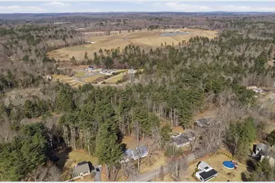 22 Number 10 Schoolhouse Rd, Charlton, MA 01507 - Photo 10