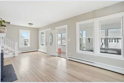 48 Bates St, Hull, MA 02045 - Photo 4