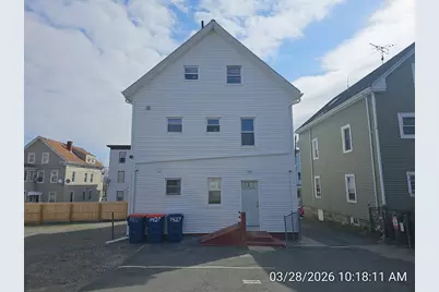 1427 Pleasant St, New Bedford, MA 02740 - Photo 6