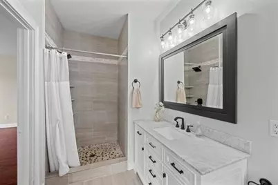 126 Howe St, East Brookfield, MA 01515 - Photo 24